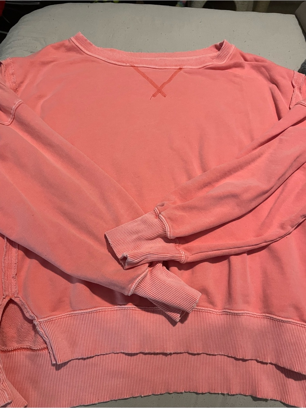 American Eagle Outfitters Coral Pink Crewneck Sweatshirt